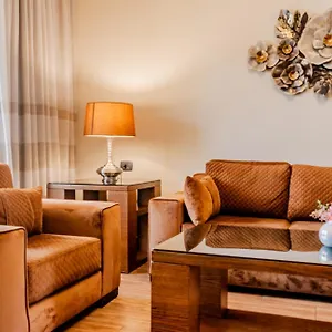 **** Aparthotel Britannia Lebanon
